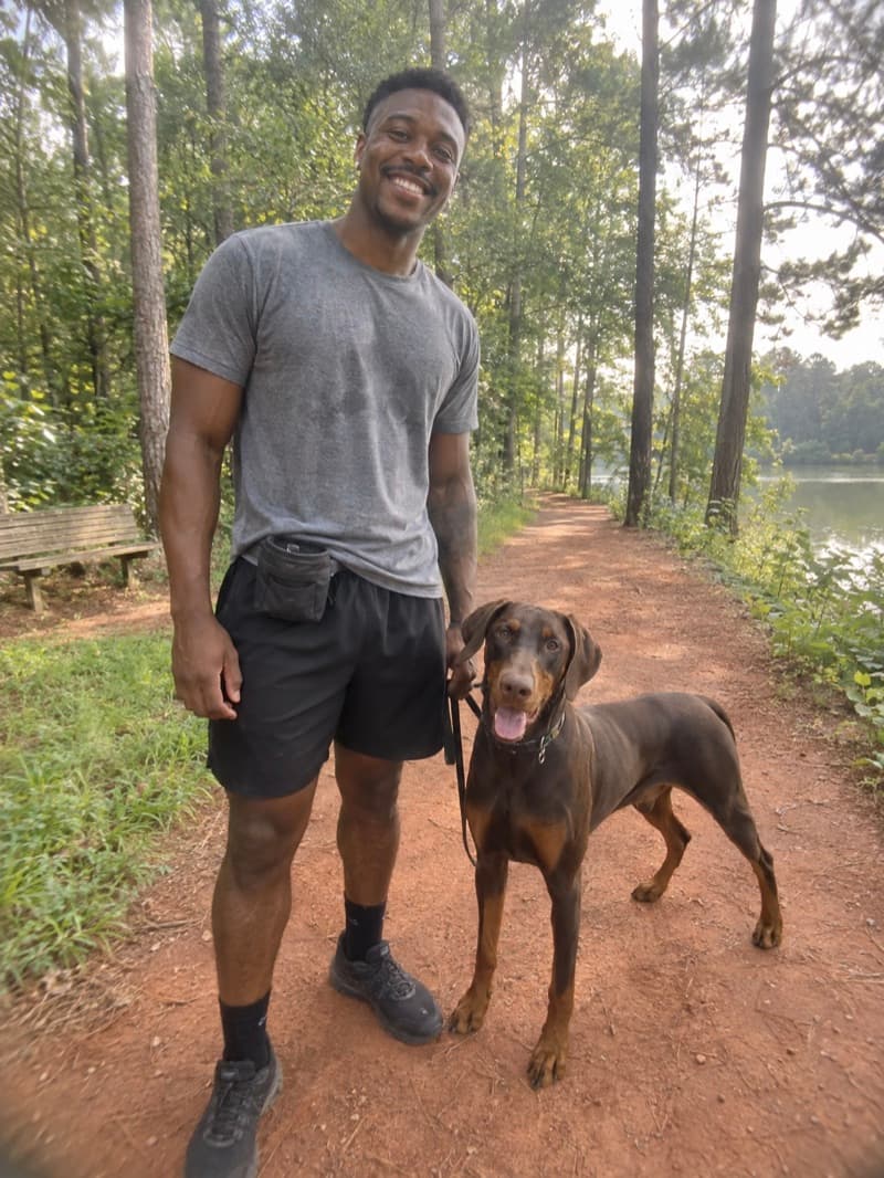 Darius Jackson, Dog trainer, specializing in alone time and adolescent dogs